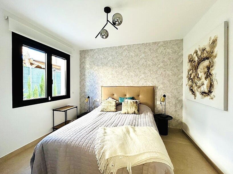 Chalet de 3 habitaciones en Guardamar del Segura en venta con piscina garaje - 580.000 € (Ref: 10172500)