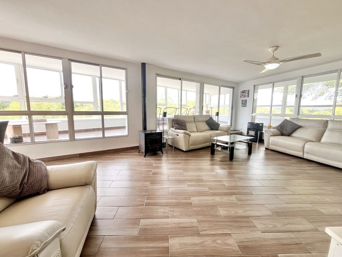 3 bedroom Villa for sale in Pinar de Campoverde with garage - € 329,950 (Ref: 10172504)