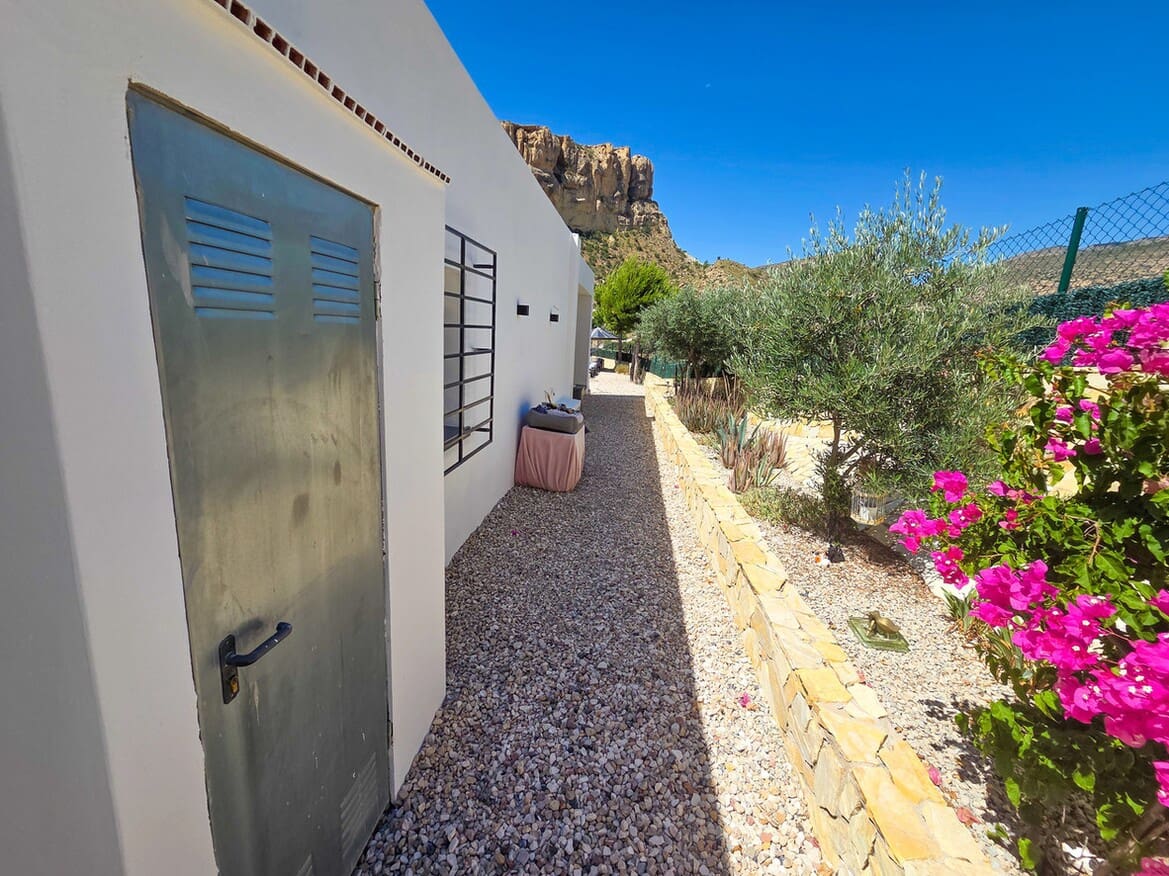 3 soverom Villa til salgs i Crevillente / Crevillent med svømmebasseng garasje - € 394 995 (Ref: 10172508)