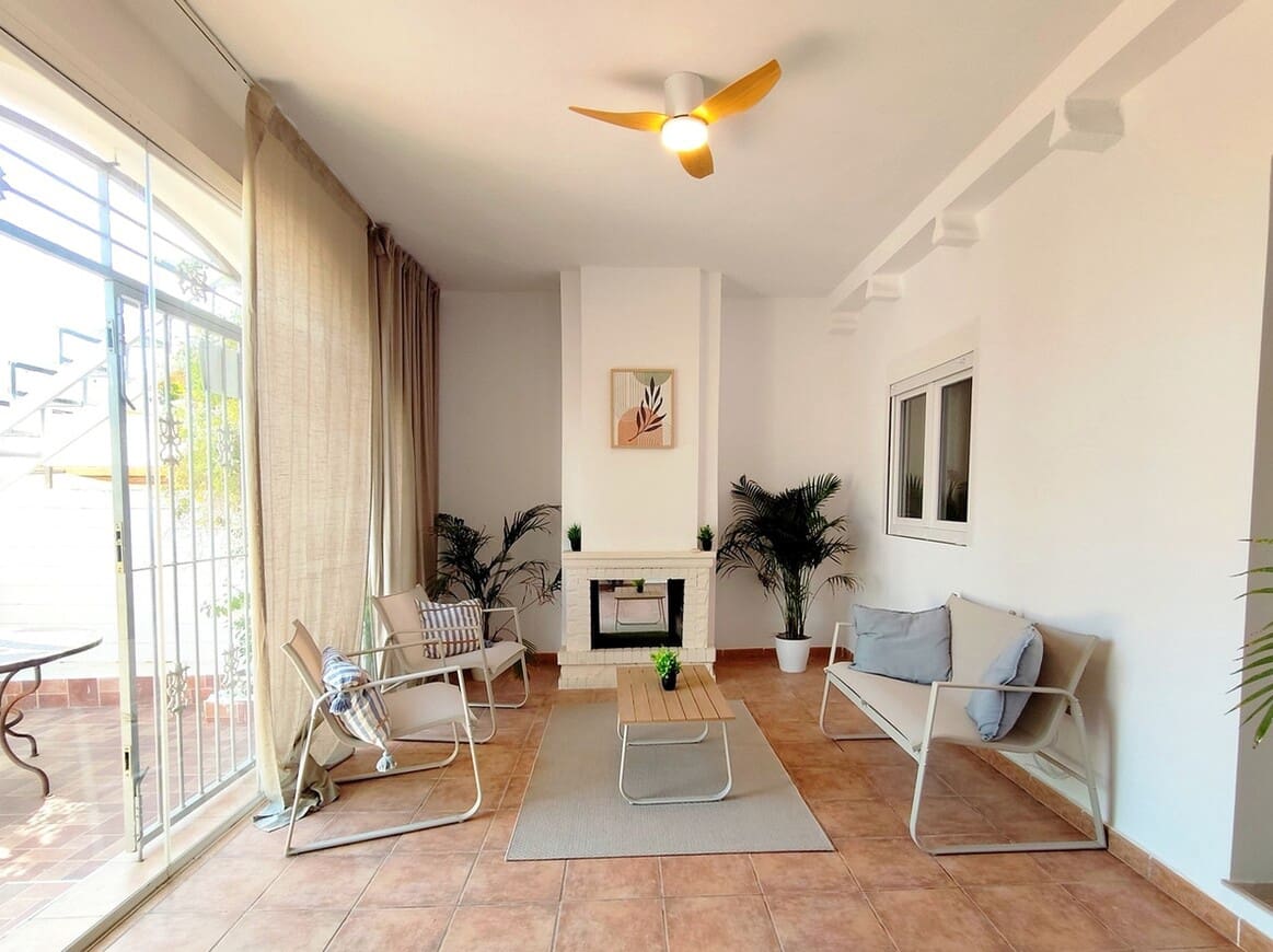3 Zimmer Haus zu verkaufen in Playa Flamenca - 204.000 € (Ref: 10172511)