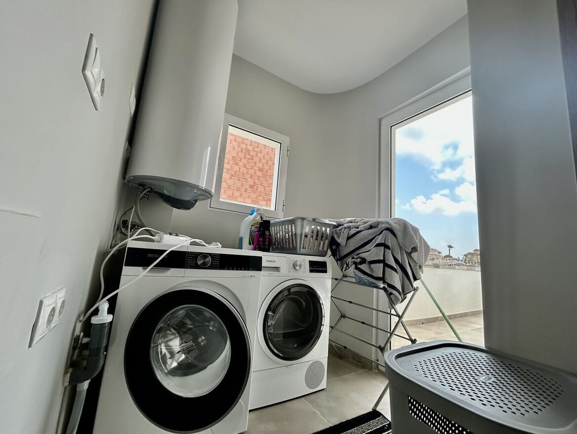 4 slaapkamer Villa te koop in Rojales met zwembad garage - € 925.000 (Ref: 10172512)