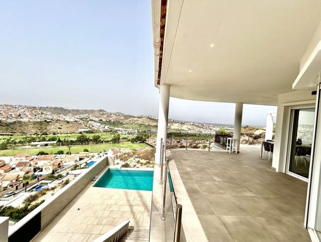 4 slaapkamer Villa te koop in Ciudad Quesada, Rojales met zwembad garage - € 925.000 (Ref: 10172512)