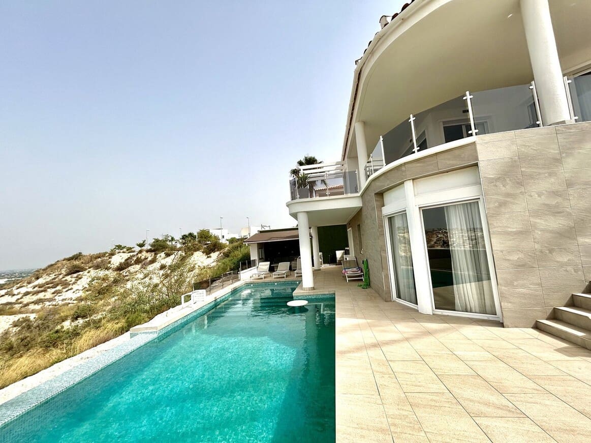 4 slaapkamer Villa te koop in Rojales met zwembad garage - € 925.000 (Ref: 10172512)