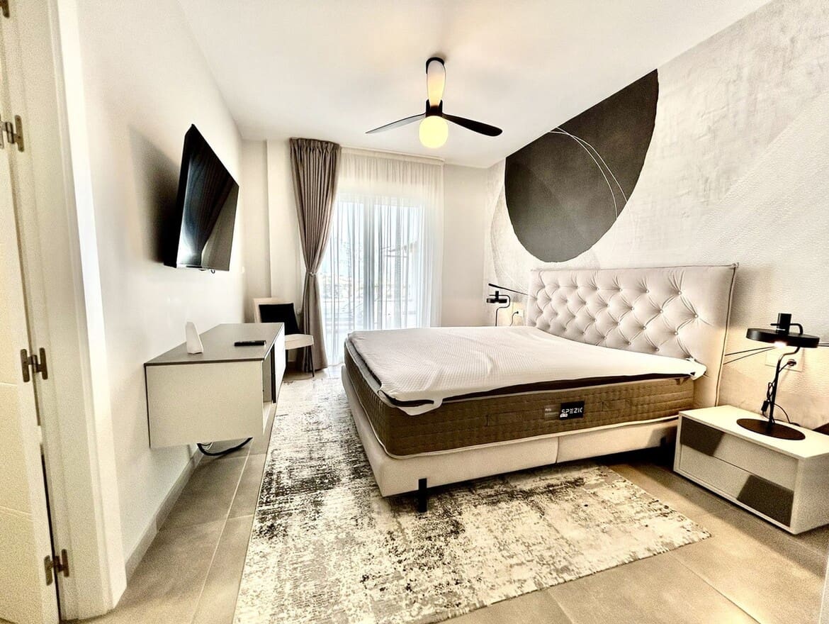 4 slaapkamer Villa te koop in Rojales met zwembad garage - € 925.000 (Ref: 10172512)