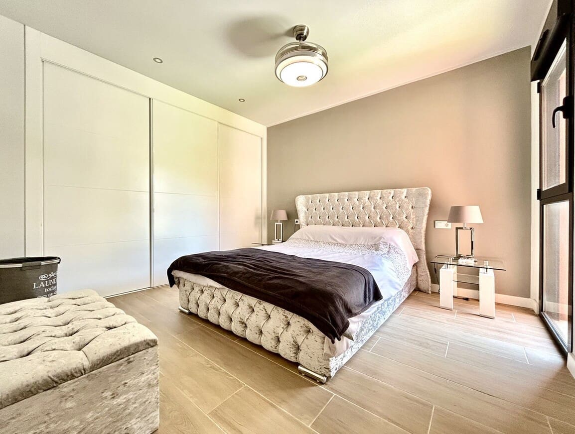 2 sypialnia Apartament na sprzedaż w Orihuela Costa z basenem garażem - 259 995 € (Ref: 10172514)