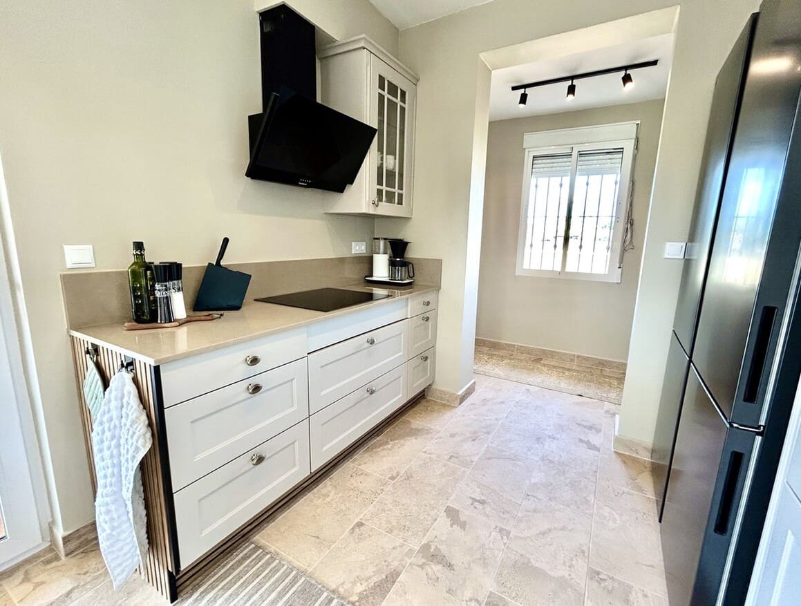 5 soverom Villa til salgs i La Zenia med svømmebasseng garasje - € 839 995 (Ref: 10172515)