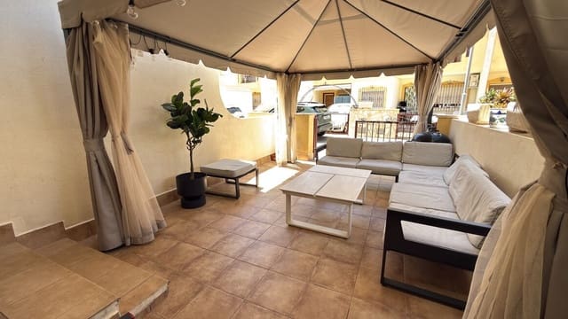 3 soverom Hus til salgs i La Zenia, Orihuela med svømmebasseng - € 209 950 (Ref: 10172517)