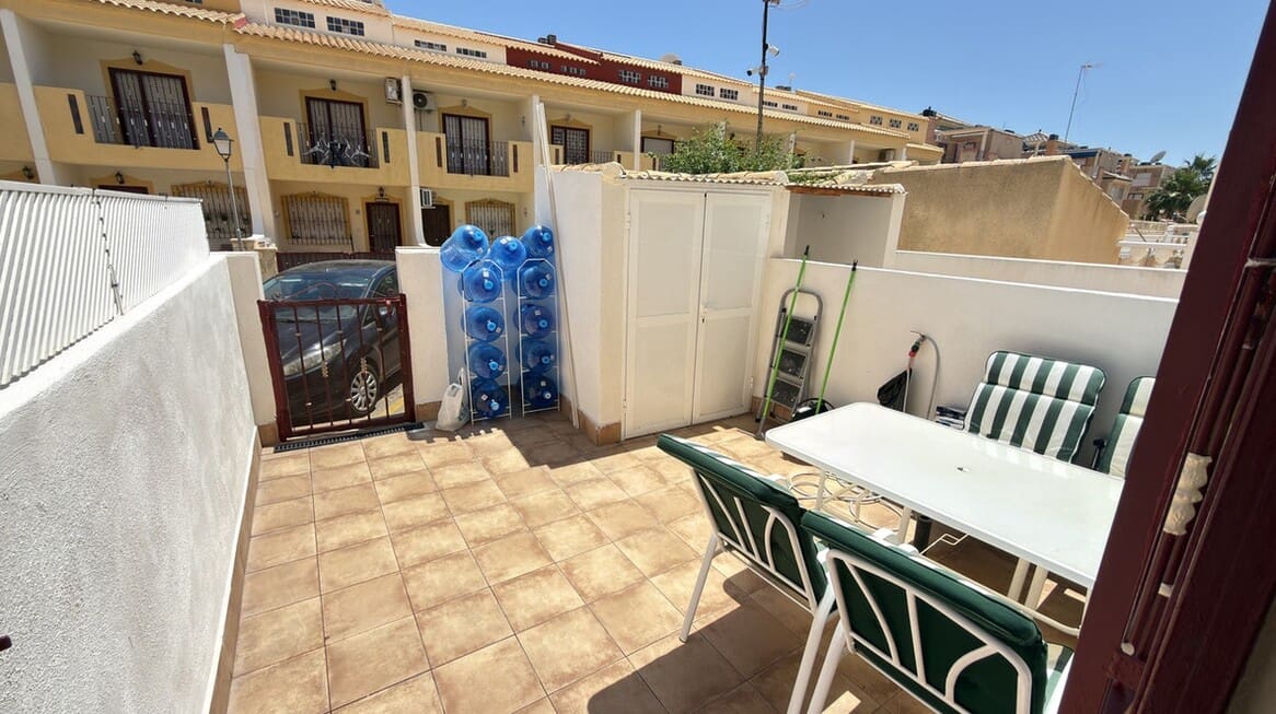 3 soverom Hus til salgs i La Zenia med svømmebasseng - € 209 950 (Ref: 10172517)