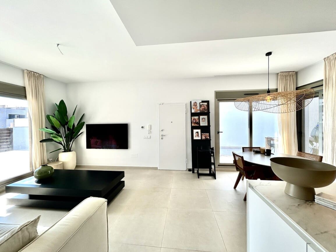 4 bedroom Villa for sale in San Miguel de Salinas with pool - € 605,000 (Ref: 10172520)