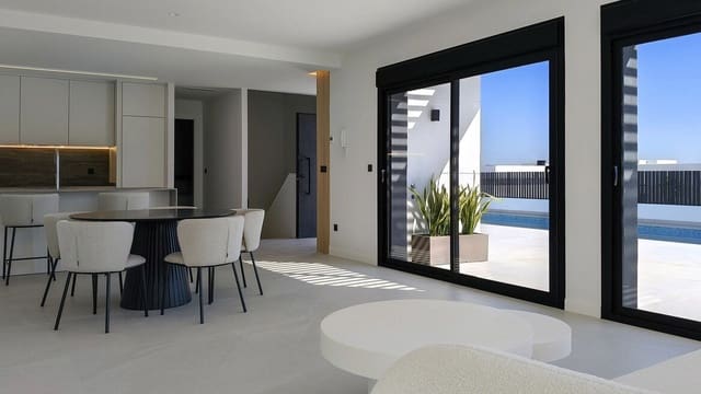 4 slaapkamer Villa te koop in Doña Pepa, Rojales met zwembad garage - € 788.750 (Ref: 10172521)