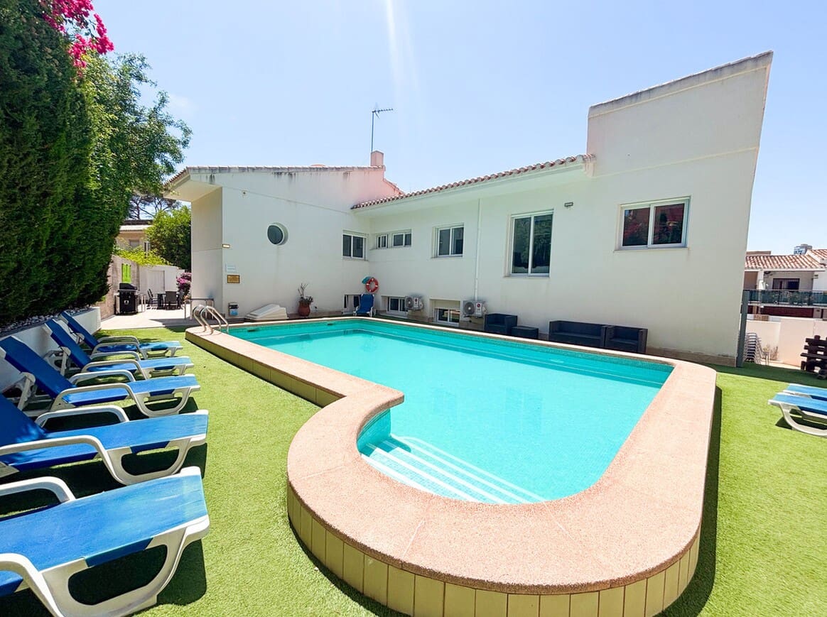 7 soveværelse Villa til salg i Campoamor med swimmingpool garage - € 1.350.000 (Ref: 10172522)