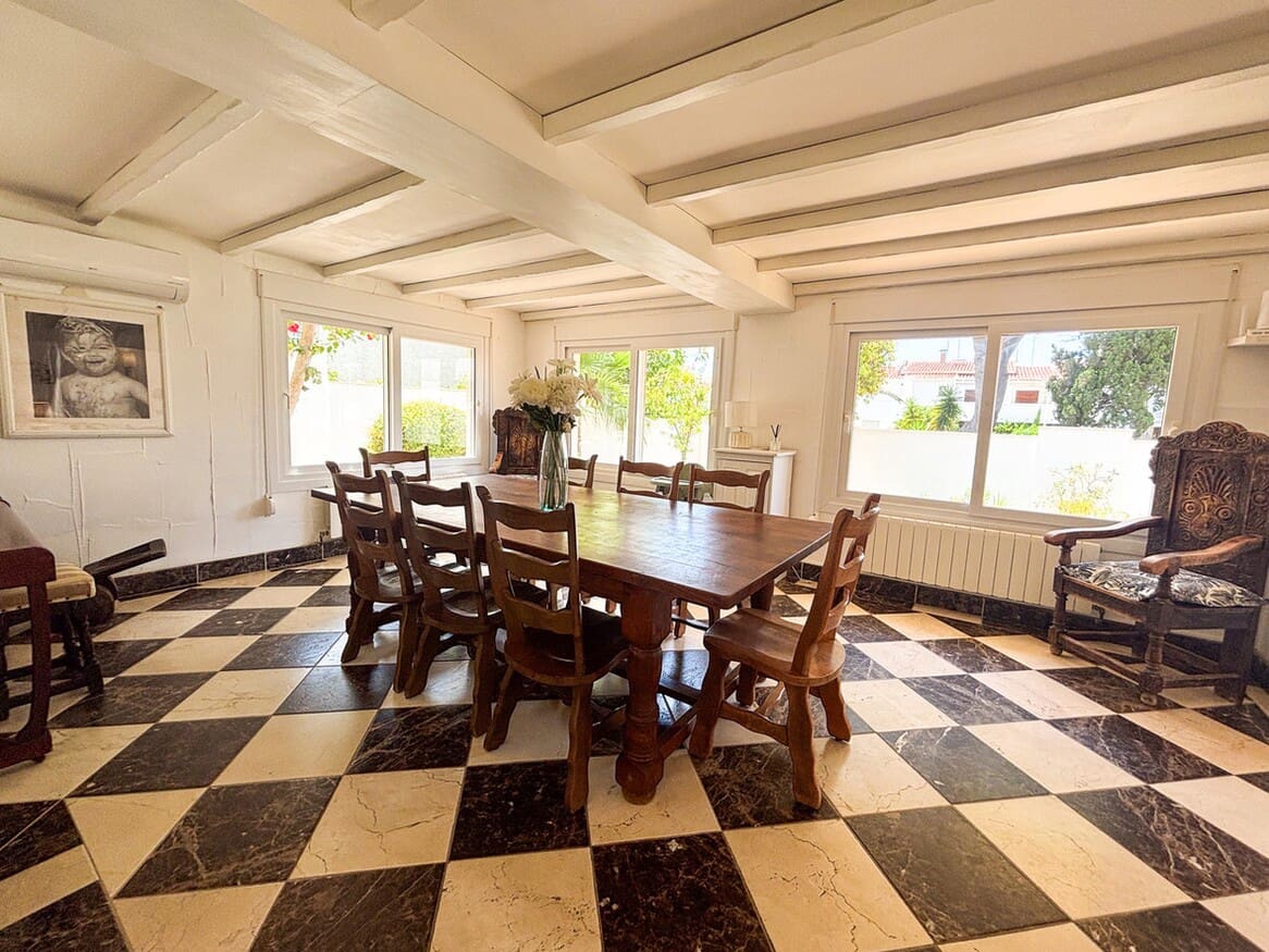 7 soveværelse Villa til salg i Campoamor med swimmingpool garage - € 1.350.000 (Ref: 10172522)