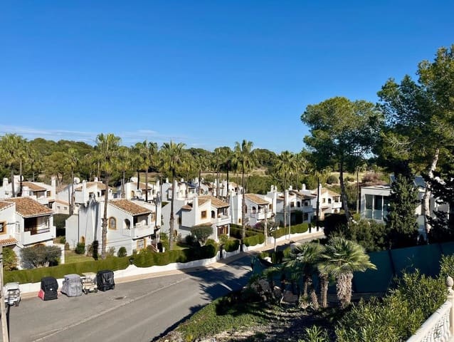 4 camera da letto Villa in vendita in Villamartin, Orihuela con piscina garage - 750.000 € (Rif: 10172523)