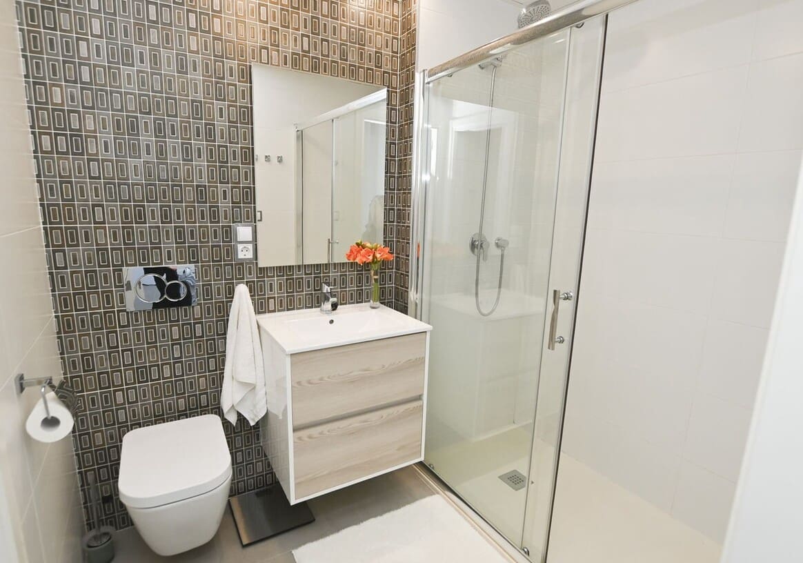 2 bedroom Apartment for sale in Elche / Elx with pool garage - € 449,000 (Ref: 10172524)