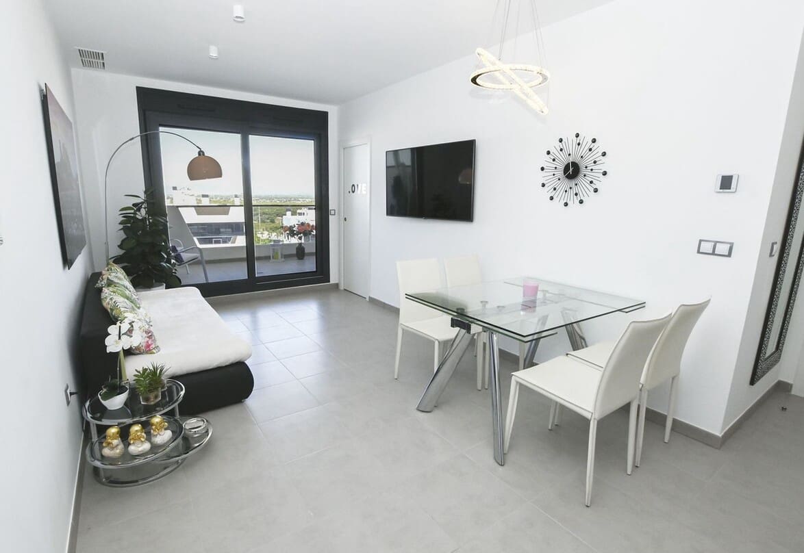 2 bedroom Apartment for sale in Elche / Elx with pool garage - € 449,000 (Ref: 10172524)