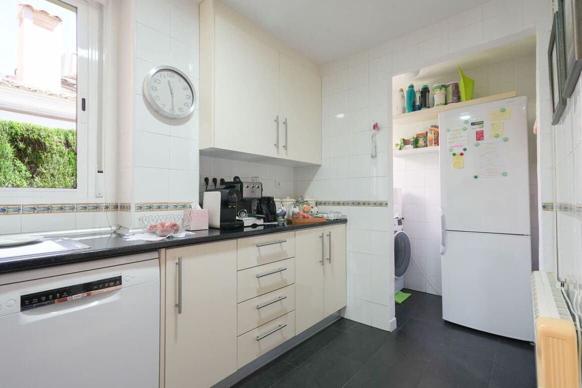 3 Zimmer Doppelhaus zu verkaufen in Alicante / Alacant Stadt mit Pool Garage - 350.000 € (Ref: 10172525)