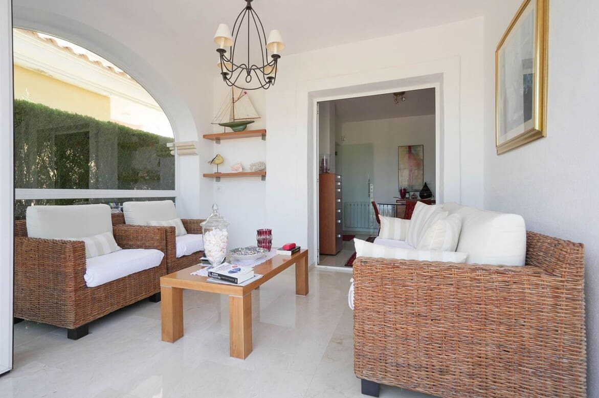 3 Zimmer Doppelhaus zu verkaufen in Alicante / Alacant Stadt mit Pool Garage - 350.000 € (Ref: 10172525)