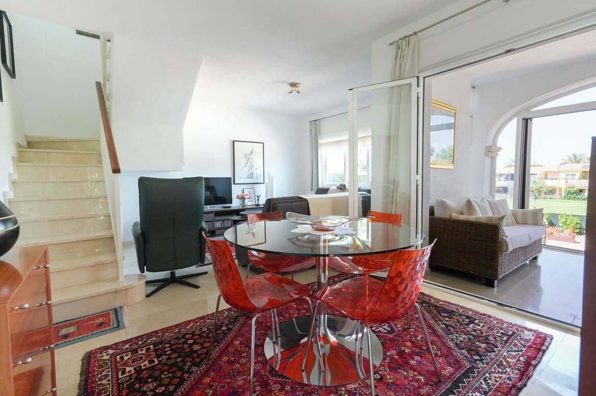 3 Zimmer Doppelhaus zu verkaufen in Alicante / Alacant Stadt mit Pool Garage - 350.000 € (Ref: 10172525)