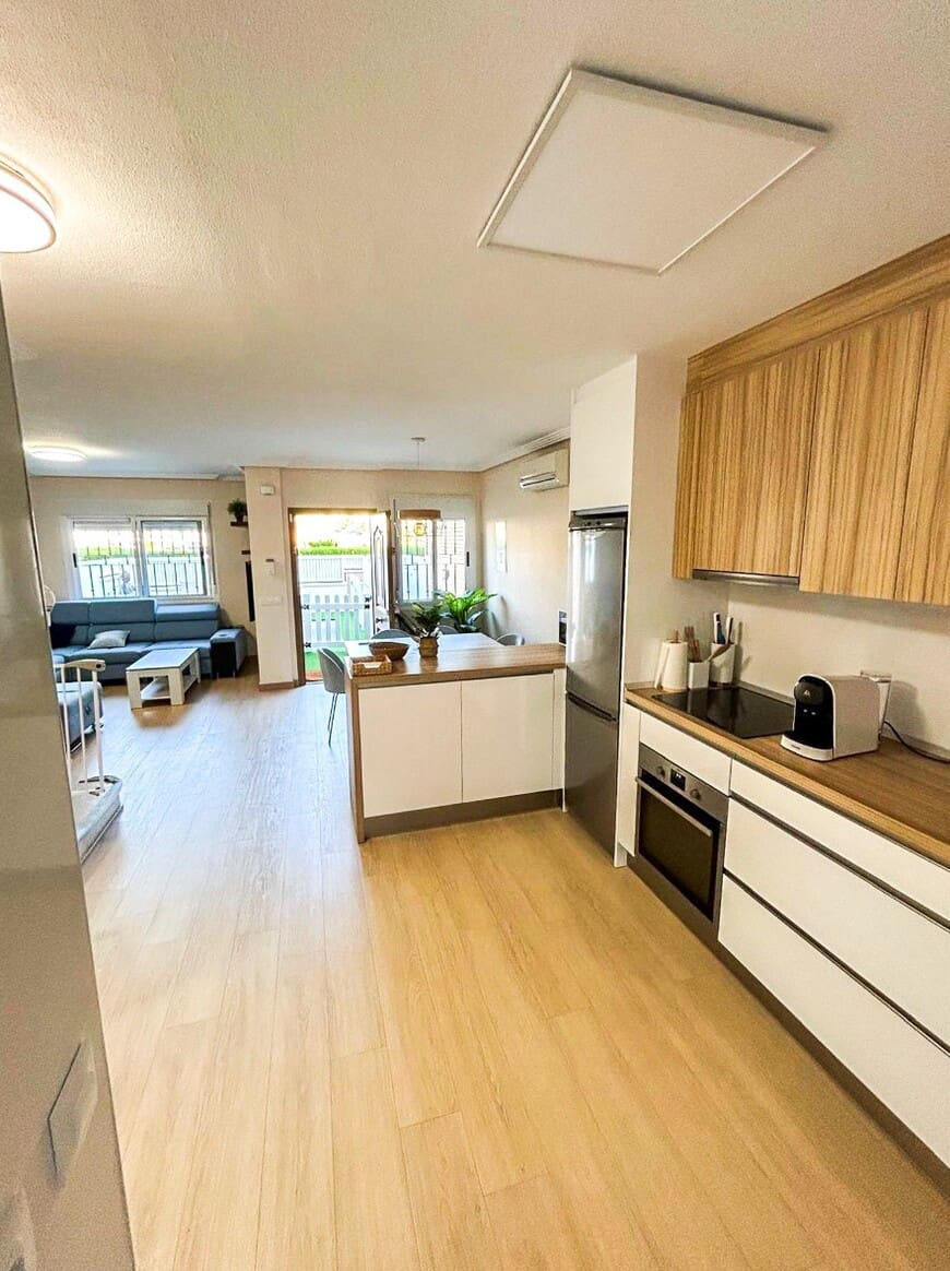 3 chambre Maison de Ville à vendre à Torre de la Horadada avec piscine garage - 383 300 € (Ref: 10172527)