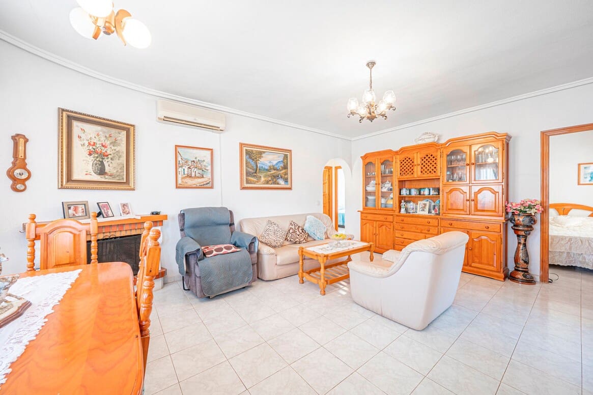 5 soveværelse Villa til salg i Rojales med garage - € 339.000 (Ref: 10172529)