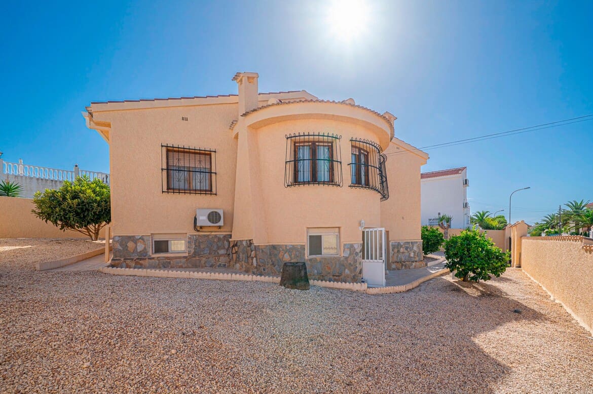 5 soveværelse Villa til salg i Rojales med garage - € 339.000 (Ref: 10172529)