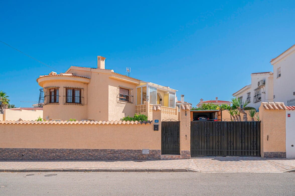 5 soveværelse Villa til salg i Rojales med garage - € 339.000 (Ref: 10172529)