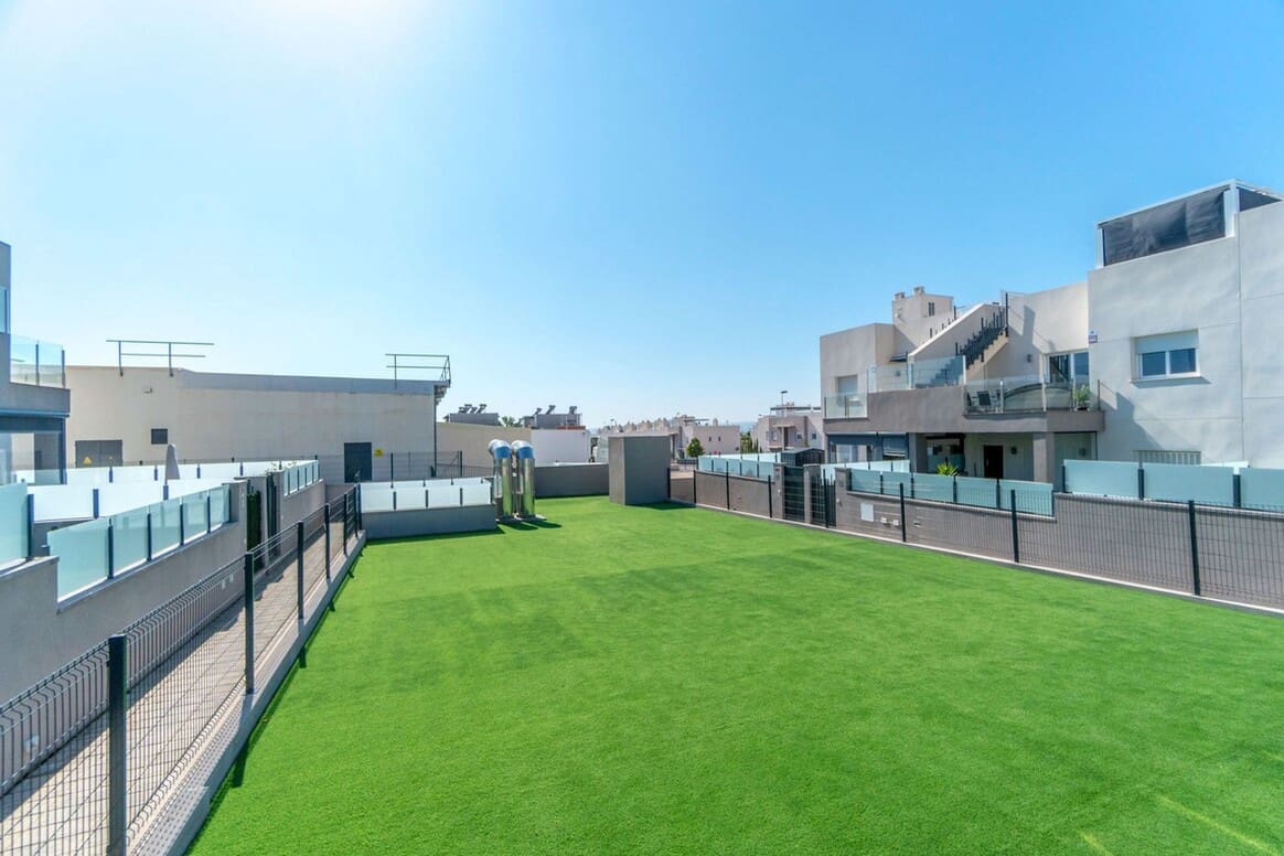 2 sovrum Lägenhet till salu i Torrevieja med pool garage - 255 000 € (Ref: 10172533)