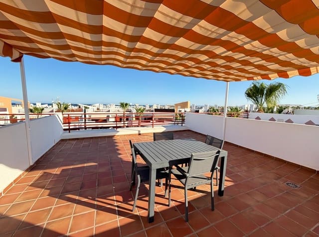 2 soveværelse Lejlighed til salg i Punta Prima, Orihuela med swimmingpool garage - € 234.900 (Ref: 10172536)