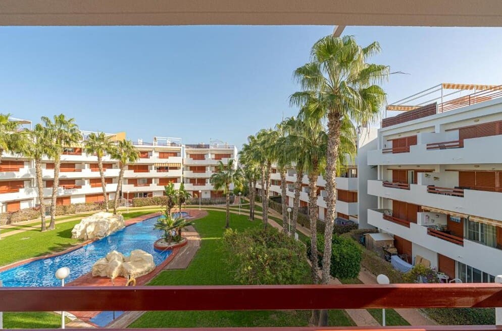 2 sovrum Lägenhet till salu i Orihuela Costa med pool garage - 234 900 € (Ref: 10172536)