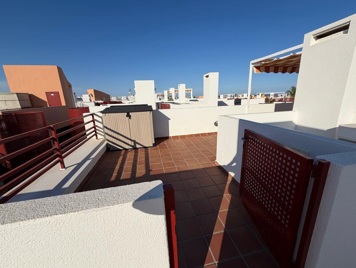2 sovrum Lägenhet till salu i Orihuela Costa med pool garage - 234 900 € (Ref: 10172536)