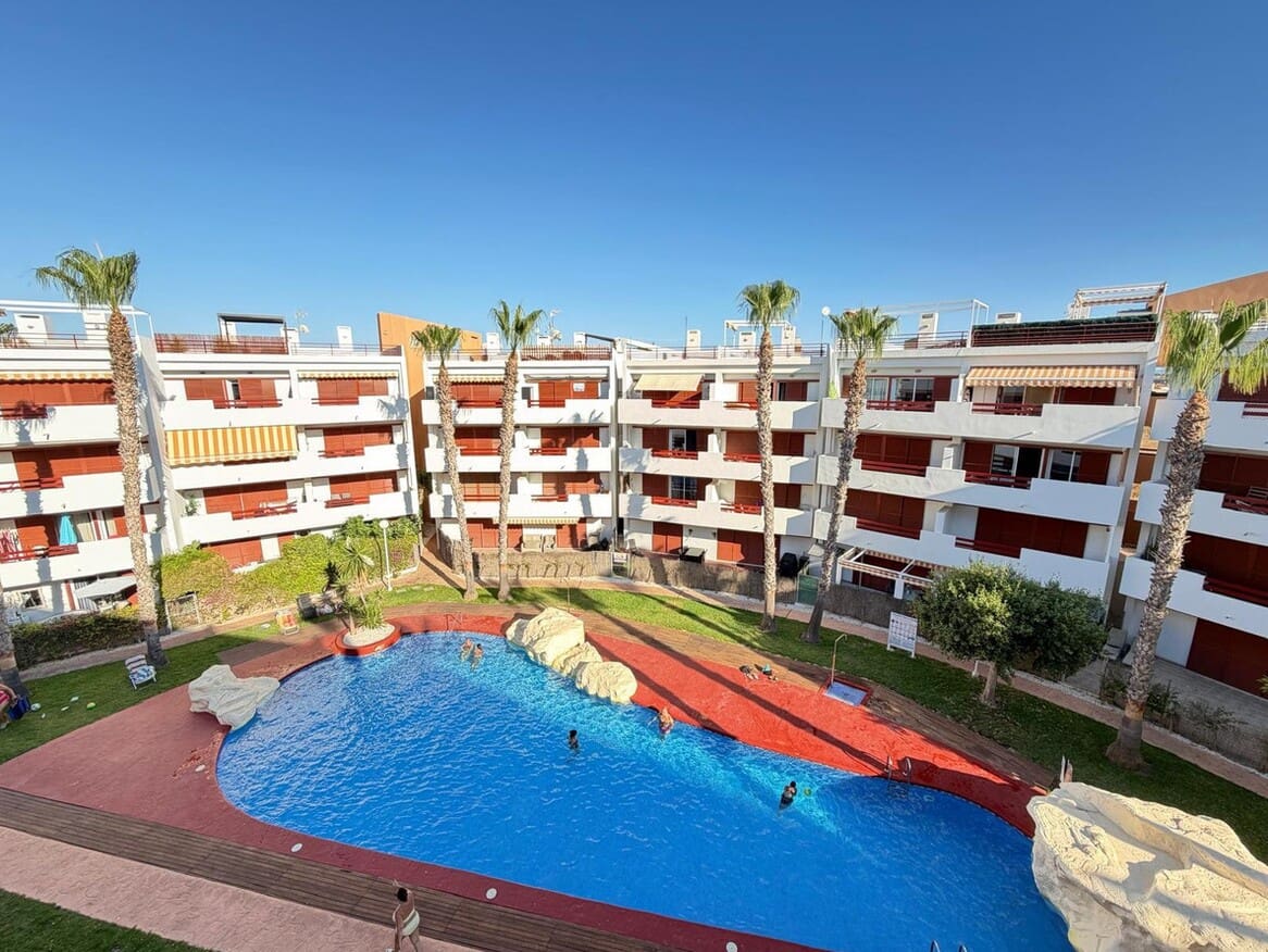2 sovrum Lägenhet till salu i Orihuela Costa med pool garage - 234 900 € (Ref: 10172536)