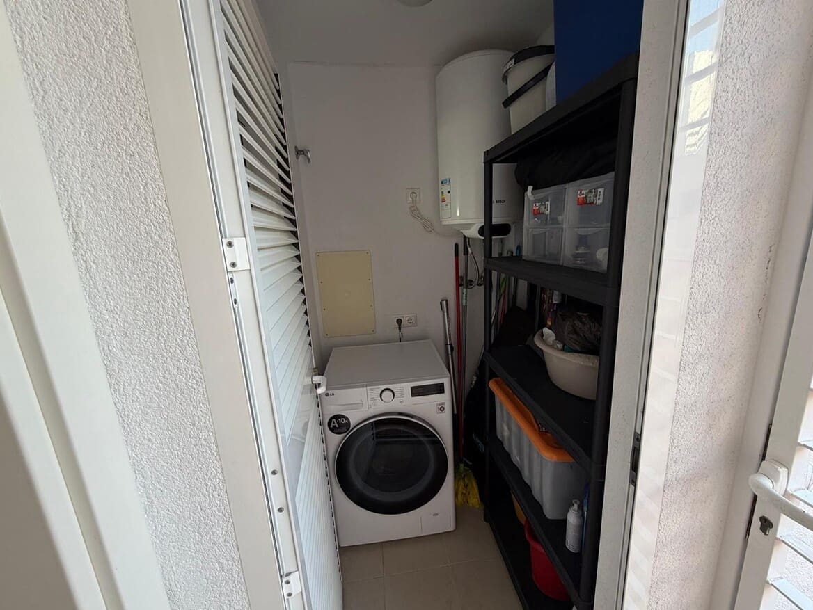 2 sovrum Lägenhet till salu i Orihuela Costa med pool garage - 234 900 € (Ref: 10172536)