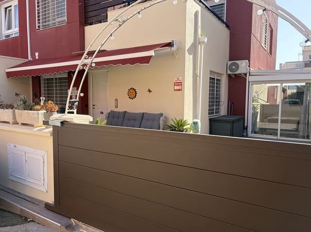 3 soverom Villa til salgs i Las Filipinas med svømmebasseng garasje - € 229 000 (Ref: 10172538)