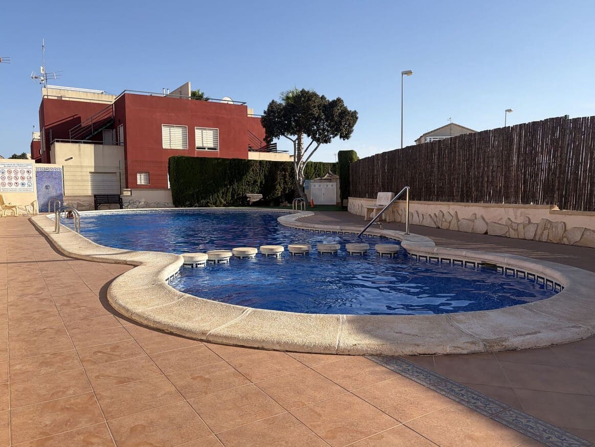 3 bedroom Villa for sale in Orihuela with pool garage - € 229,000 (Ref: 10172538)