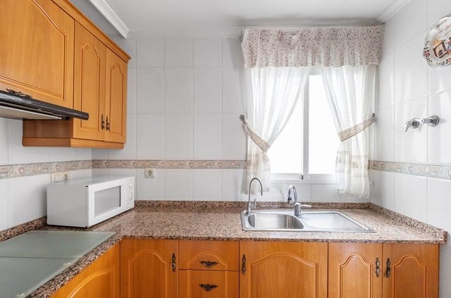 2 soveværelse Lejlighed til salg i La Mata, Torrevieja med garage - € 230.000 (Ref: 10172540)