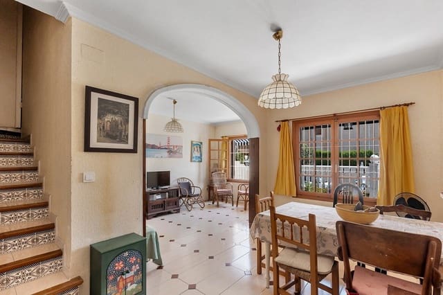 3 soverom Hus til salgs i La Mata, Torrevieja med garasje - € 249 500 (Ref: 10172541)