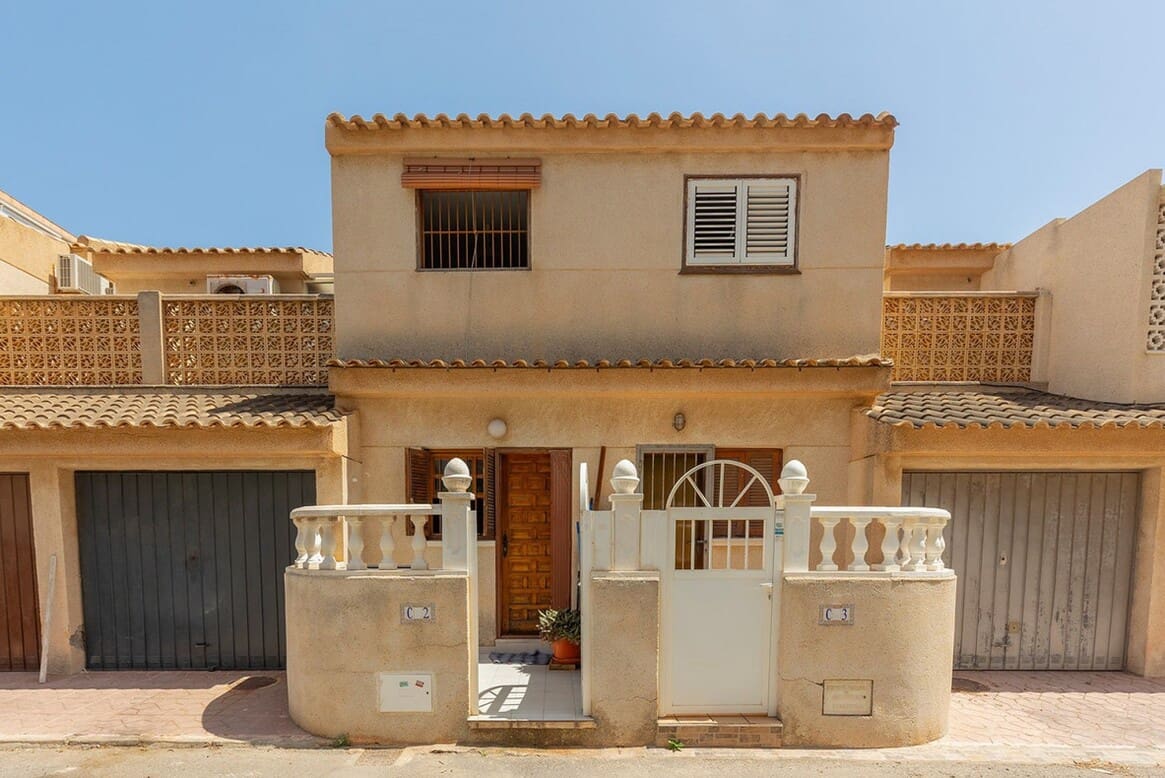 3 bedroom Townhouse for sale in La Mata with garage - € 249,500 (Ref: 10172541)