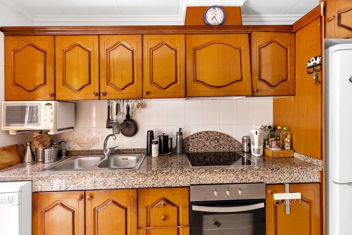 3 bedroom Townhouse for sale in La Mata with garage - € 249,500 (Ref: 10172541)