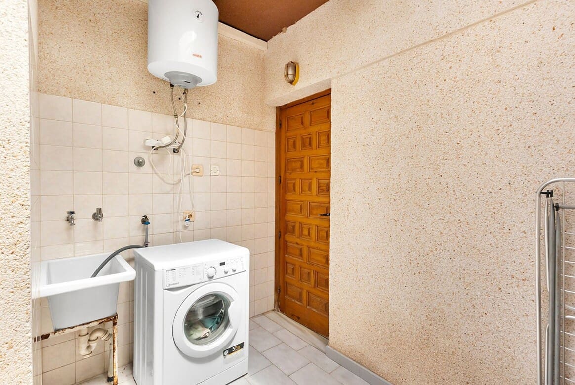 3 bedroom Townhouse for sale in La Mata with garage - € 249,500 (Ref: 10172541)