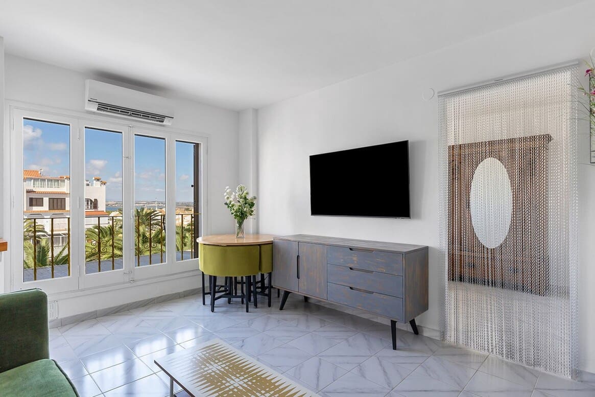 1 soveværelse Lejlighed til salg i La Mata med swimmingpool - € 169.500 (Ref: 10172542)