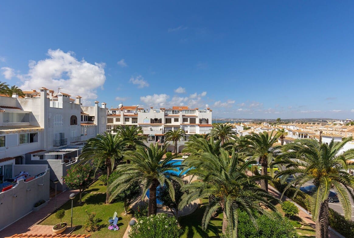 1 soveværelse Lejlighed til salg i La Mata med swimmingpool - € 169.500 (Ref: 10172542)