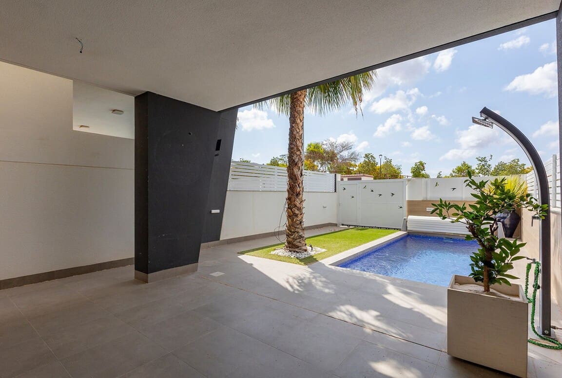 3 chambre Villa/Maison à vendre à Benijofar avec piscine - 480 000 € (Ref: 10172543)