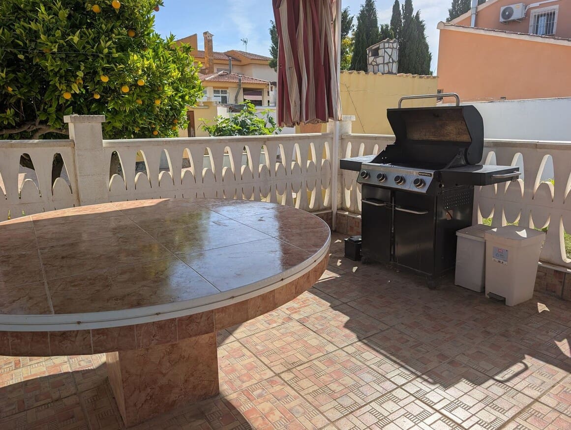 5 soveværelse Villa til salg i San Vicente / Sant Vicent del Raspeig med swimmingpool garage - € 590.000 (Ref: 10172548)