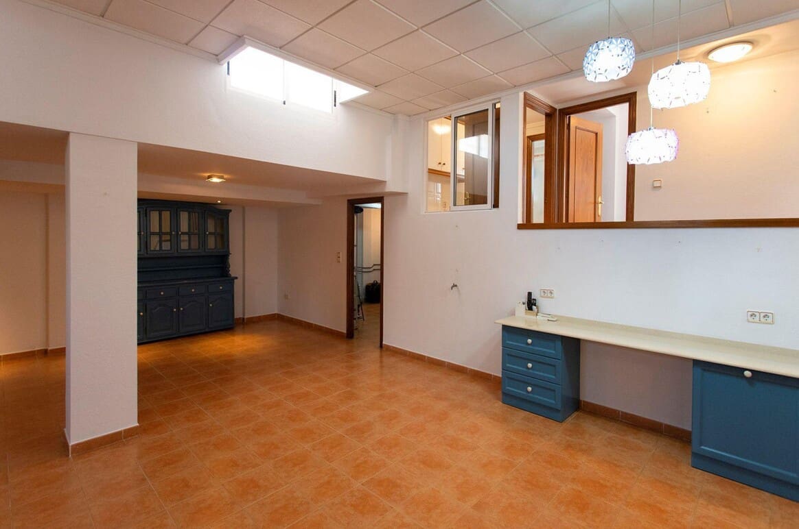 4 slaapkamer Villa te koop in Torrevieja met zwembad garage - € 525.000 (Ref: 10172550)