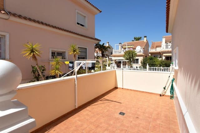 4 soverom Villa til salgs i Los Frutales, Torrevieja med svømmebasseng garasje - € 525 000 (Ref: 10172550)