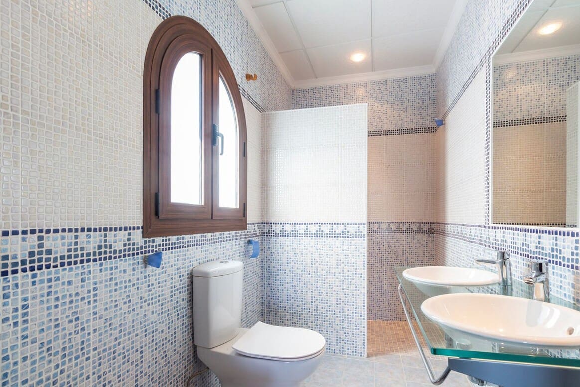 4 soverom Villa til salgs i Orihuela Costa med svømmebasseng garasje - € 1 199 000 (Ref: 10172551)