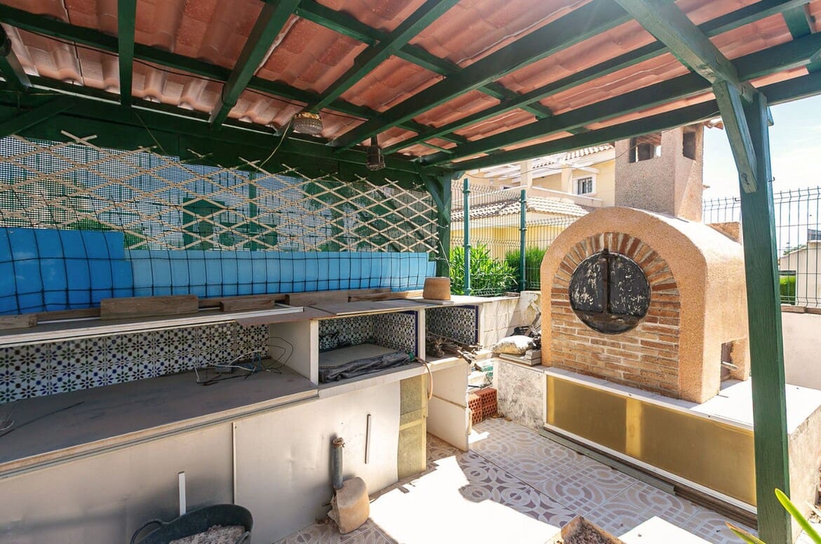 4 sovrum Villa till salu i Orihuela Costa med pool - 560 000 € (Ref: 10172553)