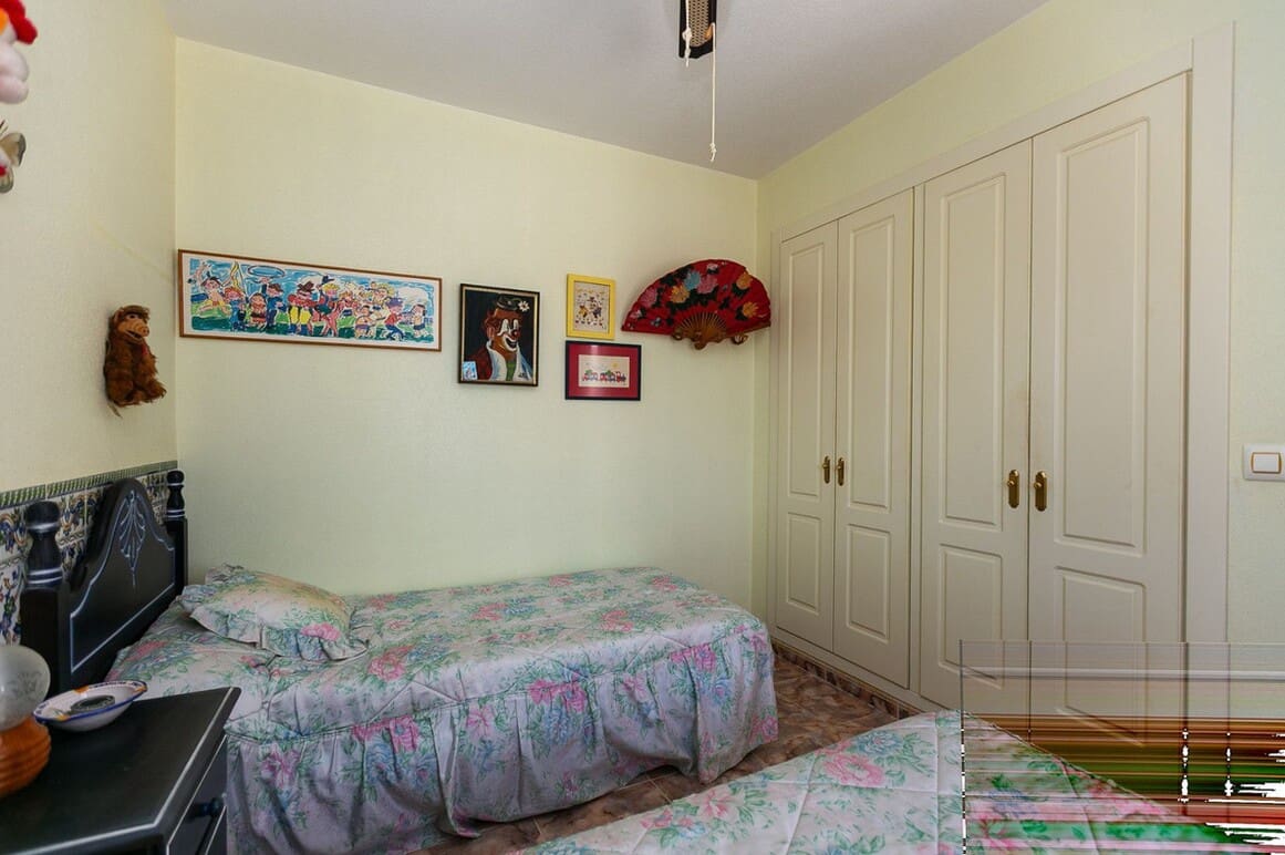 4 sovrum Villa till salu i Orihuela Costa med pool - 560 000 € (Ref: 10172553)
