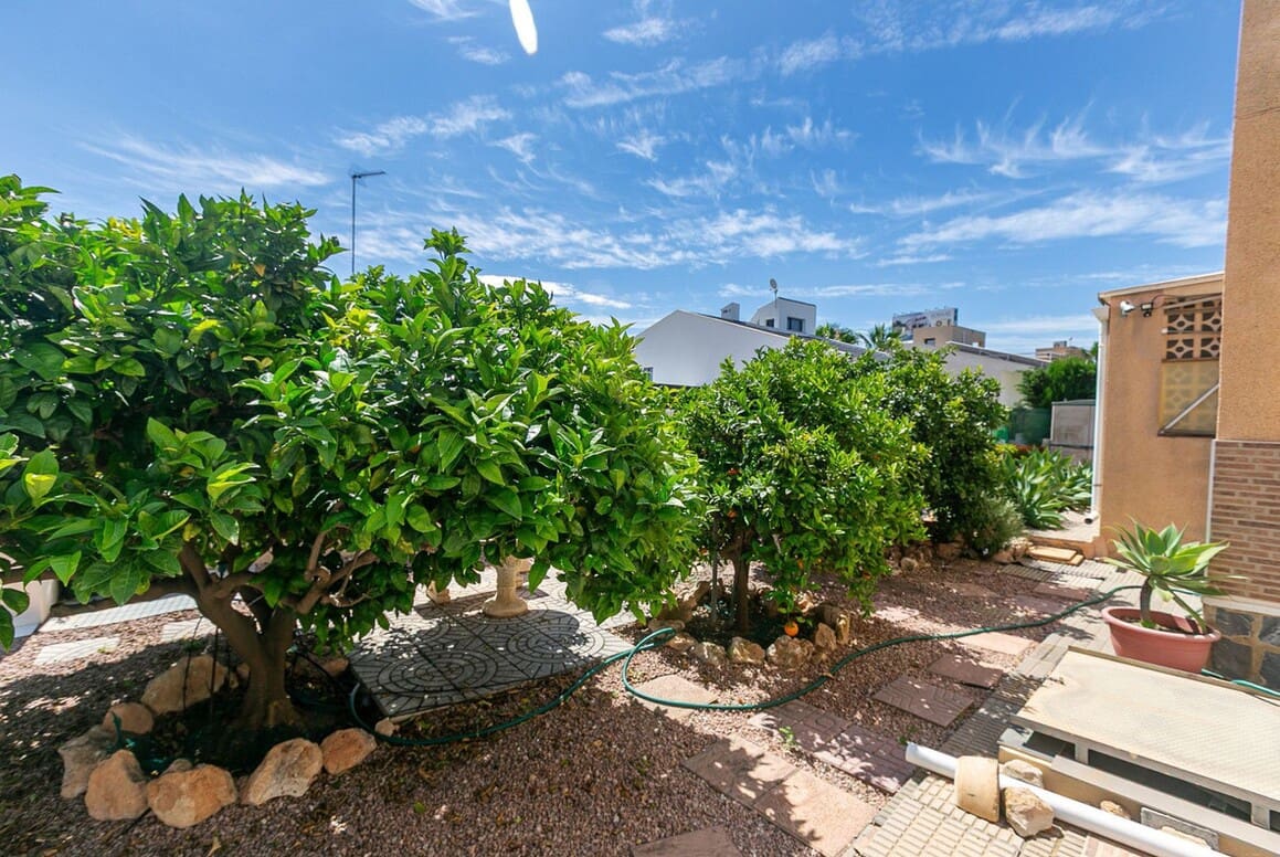 4 sovrum Villa till salu i Orihuela Costa med pool - 560 000 € (Ref: 10172553)