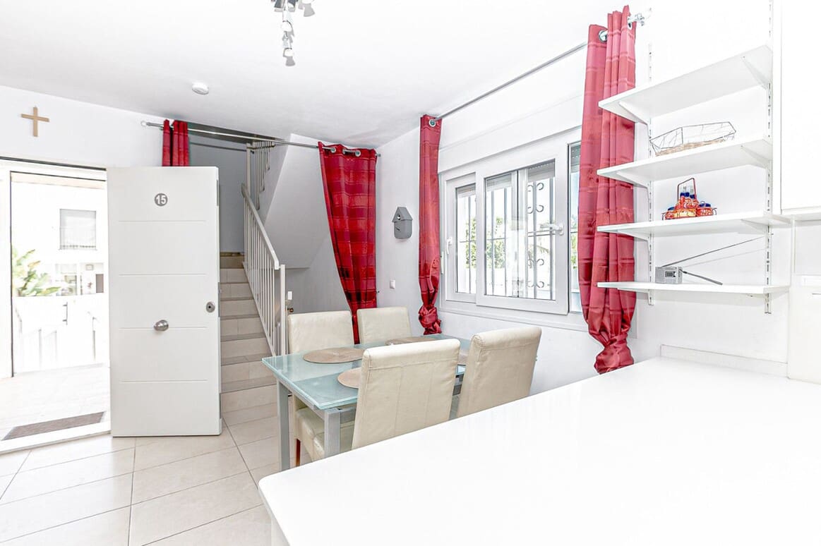 4 soveværelse Villa til salg i San Fulgencio med swimmingpool - € 376.900 (Ref: 10172554)